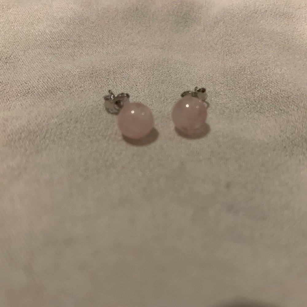Sterling Silver Rose Quartz Stud Earring - Picture 1 of 4